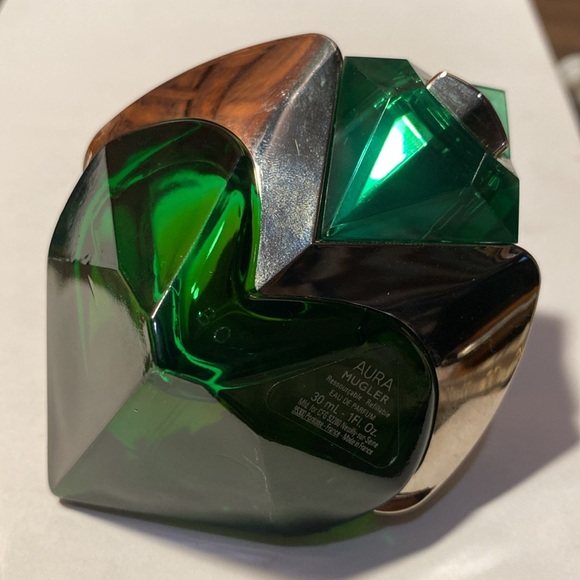 Aura Mugler Crystal Heart 1oz Perfume Bottle - Picture 2 of 11